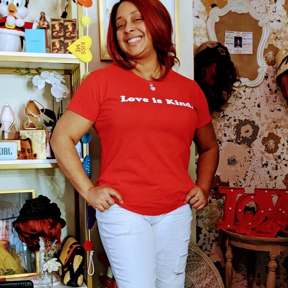 ♥️ "Love ❤️💕 is Kind" T-shirts